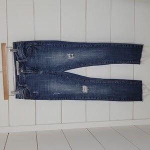 I & M Premium Jeans size 7 mid rise medium blue wash distressed denim jeans